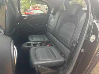 SMART FORFOUR EQ 17.6kWh Prime