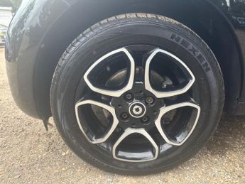 SMART FORFOUR EQ 17.6kWh Prime