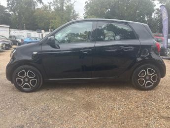 SMART FORFOUR EQ 17.6kWh Prime