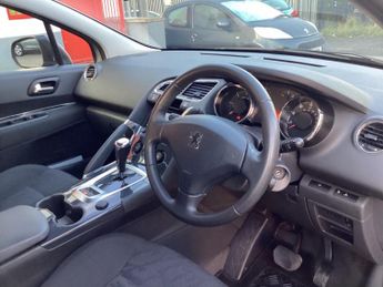 PEUGEOT 3008 1.6 e-HDi Active EGC Euro 5 (s/s) 5dr