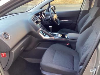 PEUGEOT 3008 1.6 e-HDi Active EGC Euro 5 (s/s) 5dr