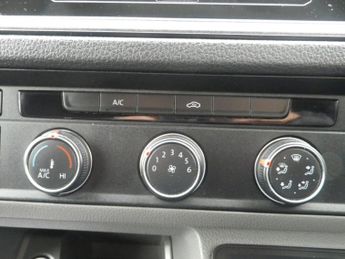 VOLKSWAGEN CRAFTER 2.0 TDI CR35 L3 Trendline Auto