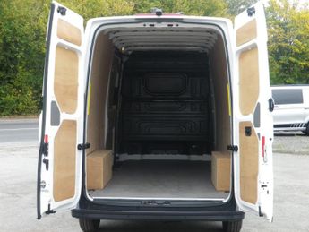 VOLKSWAGEN CRAFTER 2.0 TDI CR35 L3 Trendline Auto
