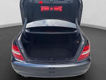MERCEDES-BENZ C CLASS 1.6 C180 BlueEfficiency Executive SE