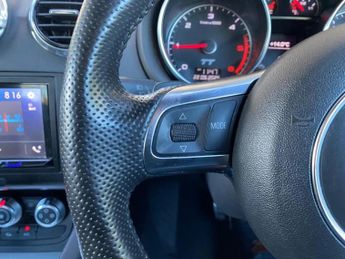 AUDI TT 2.0 TDI Black Edition S Tronic quattro Euro 5 3dr