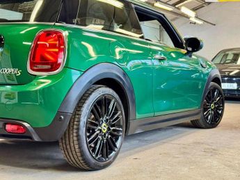 MINI ELECTRIC Cooper SE 32.6kWh Level 2 Auto 3dr