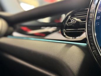 MINI ELECTRIC Cooper SE 32.6kWh Level 2 Auto 3dr