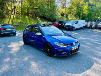 Volkswagen Golf 2.0 TSI R