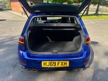 VOLKSWAGEN GOLF 2.0 TSI R