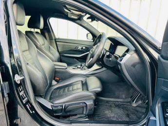 BMW 3 SERIES 2.0 330i M Sport Auto Euro 6 (s/s) 4dr