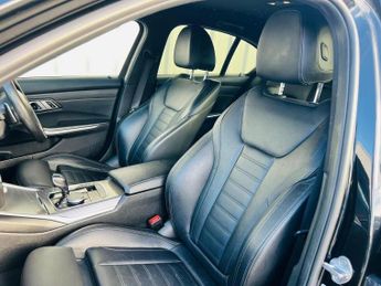 BMW 3 SERIES 2.0 330i M Sport Auto Euro 6 (s/s) 4dr