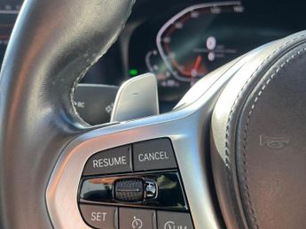 BMW 3 SERIES 2.0 330i M Sport Auto Euro 6 (s/s) 4dr