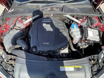 AUDI A4 2.0 TFSI S line