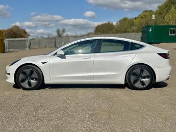 TESLA MODEL 3 (Dual Motor) Long Range