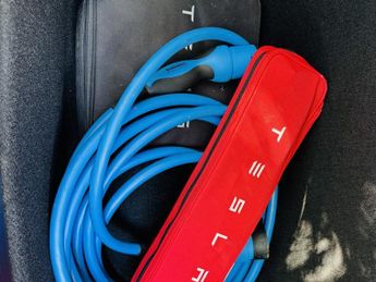 TESLA MODEL 3 (Dual Motor) Long Range