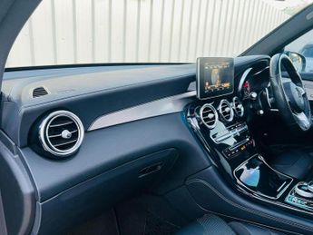 MERCEDES-BENZ GLC 4.0 GLC63 V8 BiTurbo AMG (Premium) SpdS MCT 4MATIC+ Euro 6 (s/s)