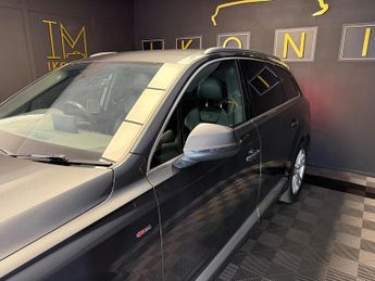 AUDI Q7 3.0 TDI V6 45 S line