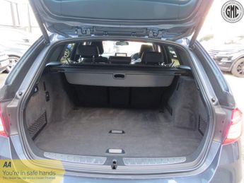 BMW 3 SERIES 2.0 320i M Sport Shadow Edition Touring Full Dealer History