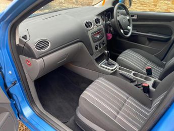 FORD FOCUS 1.6 Style 5dr