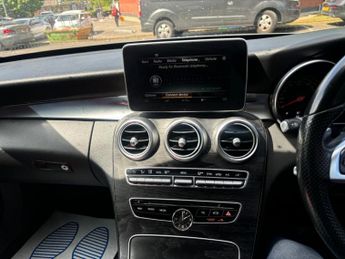 MERCEDES-BENZ C CLASS 2.1 C220d AMG Line