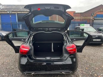 MERCEDES-BENZ A CLASS 1.5 A180d Sport
