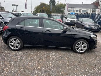 MERCEDES-BENZ A CLASS 1.5 A180d Sport