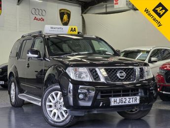 Nissan Pathfinder 2.5 dCi Tekna
