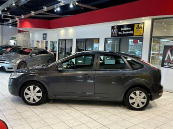 FORD FOCUS 1.6 Style
