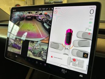 TESLA MODEL 3 (Dual Motor) Long Range Auto 4WDE 4dr