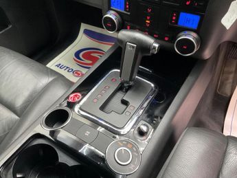 VOLKSWAGEN TOUAREG 3.0 TDI V6 DPF Altitude 5dr