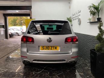 VOLKSWAGEN TOUAREG 3.0 TDI V6 DPF Altitude 5dr