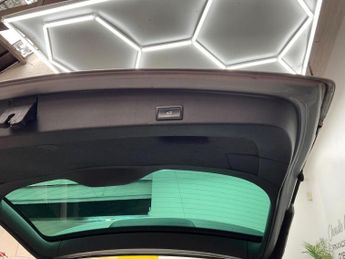 VOLKSWAGEN TOUAREG 3.0 TDI V6 DPF Altitude 5dr