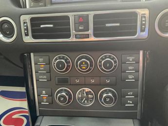 LAND ROVER RANGE ROVER 3.6 TD V8 Vogue SE Auto 4WD Euro 4 5dr