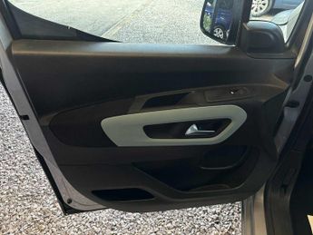 CITROEN BERLINGO 1.5 BlueHDi Flair