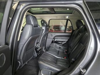 LAND ROVER RANGE ROVER 4.4 SD V8 Vogue SE