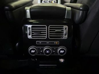 LAND ROVER RANGE ROVER 4.4 SD V8 Vogue SE