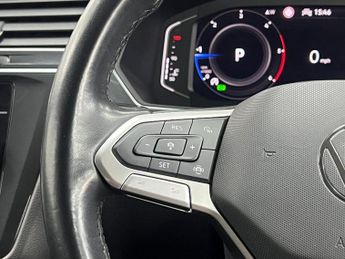 VOLKSWAGEN TIGUAN ALLSPACE 2.0 TDI Life DSG Euro 6 (s/s) 5dr