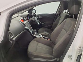 VAUXHALL ASTRA 2.0 CDTi SRi Auto Euro 5 5dr