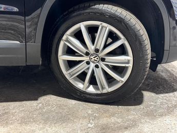 VOLKSWAGEN TIGUAN 2.0 TDI BlueMotion Tech Match Edition