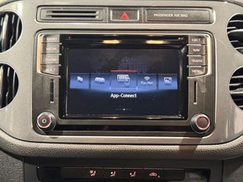 VOLKSWAGEN TIGUAN 2.0 TDI BlueMotion Tech Match Edition