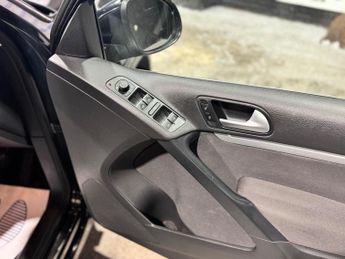 VOLKSWAGEN TIGUAN 2.0 TDI BlueMotion Tech Match Edition