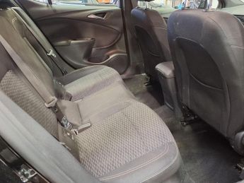 VAUXHALL ASTRA 1.4 i Turbo SRi