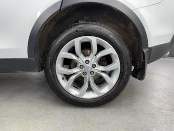 LAND ROVER DISCOVERY SPORT 2.0 TD4 HSE Auto 4WD Euro 6 (s/s) 5dr