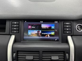 LAND ROVER DISCOVERY SPORT 2.0 TD4 HSE Auto 4WD Euro 6 (s/s) 5dr