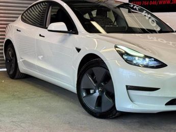 TESLA MODEL 3 (Dual Motor) Long Range Auto 4WDE 4dr