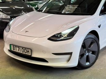 TESLA MODEL 3 (Dual Motor) Long Range Auto 4WDE 4dr