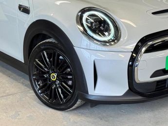 MINI ELECTRIC Cooper SE 32.6kWh Level 2 Auto 3dr