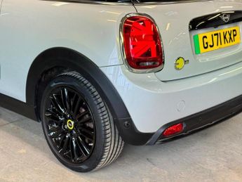 MINI ELECTRIC Cooper SE 32.6kWh Level 2 Auto 3dr