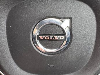 VOLVO XC90 2.0 D5 PowerPulse Momentum Auto 4WD Euro 6 (s/s) 5dr