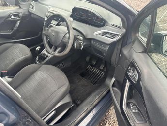 PEUGEOT 208 1.6 BlueHDi Access